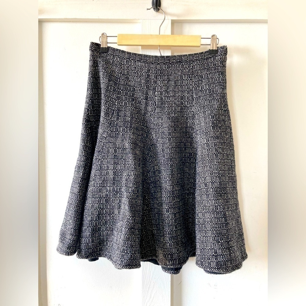 BANANA Republic factory skirt size 4 mini circle skirt 44% wool 56% cotton